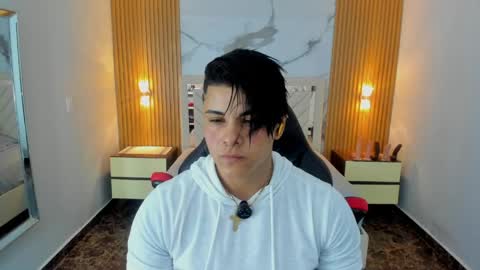 Snapshot of karolandluna chatting on 25, 5, 2026 Karol and Luna online show from 25, 5, 2026