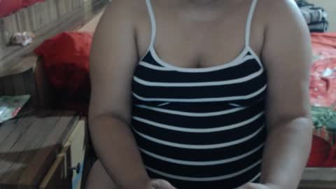 karolbb21 online show from 24, 4, 2026