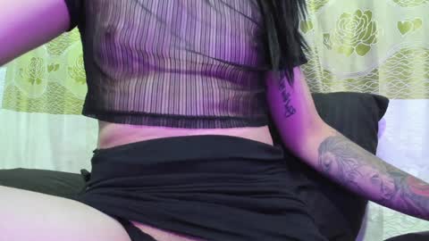 Karolinstagram.karoli sanz online show from 7, 2, 2025