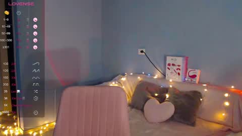 Snapshot of karolina_hottie_ chatting on 5, 6, 2026 Kira online show from 5, 6, 2026