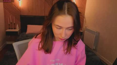 Karolina online show from 10, 4, 2026