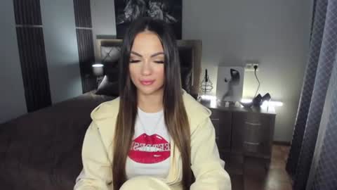 Karolina online show from 29, 6, 2026