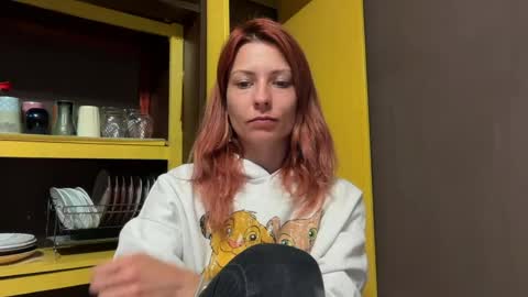 karoline121 online show from 4, 6, 2026