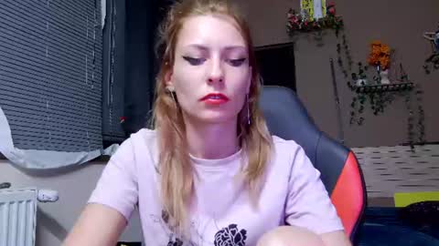karoline121 online show from 23, 7, 2026