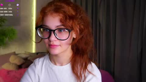 Snapshot of karolinerush chatting on 10, 5, 2026 lina online show from 10, 5, 2026