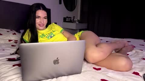 Snapshot of karrenzimmel chatting on 28, 7, 2026 Ayaka online show from 28, 7, 2026
