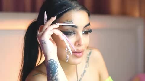  Karsyn  online show from 8, 4, 2026