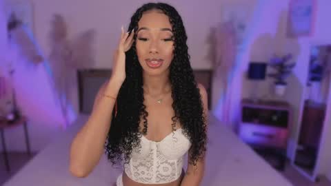 Snapshot of karymoon chatting on 18, 5, 2026 Kary Moon online show from 18, 5, 2026