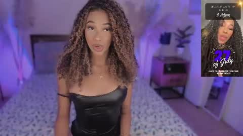 Snapshot of karymoon chatting on 22, 7, 2026 Kary Moon online show from 22, 7, 2026