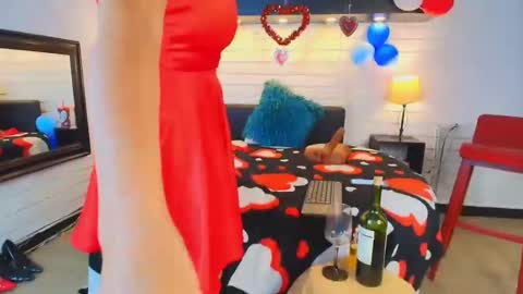 kasandra gomez online show from 15, 2, 2025