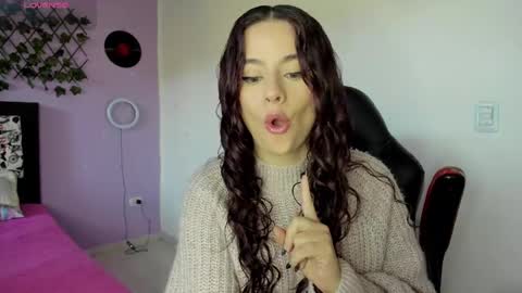 kassandra james online show from 20, 1, 2025