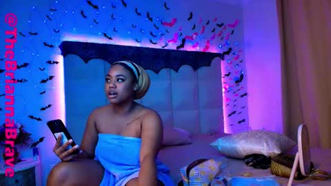 BriannaBrave online show from 28, 10, 2025