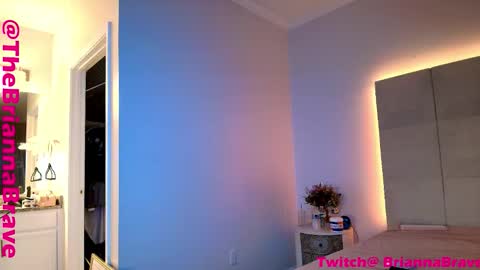 BriannaBrave online show from 9, 11, 2025