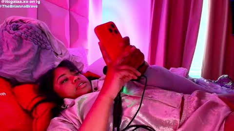 BriannaBrave online show from 24, 2, 2026