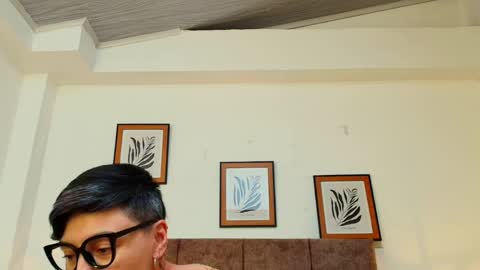 kat paradisse online show from 26, 4, 2026