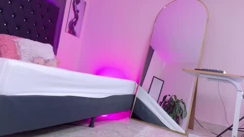 Snapshot of kataaleya__12 chatting on 17, 1, 2026 kataaleya__12 online show from 17, 1, 2026