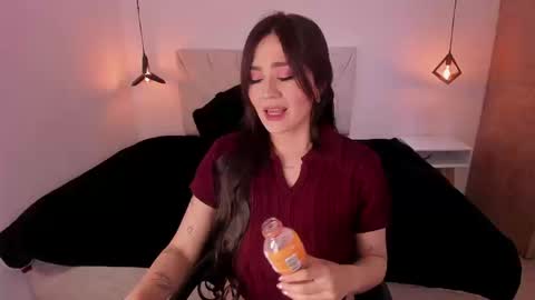 K A T A  H O O T online show from 12, 3, 2026