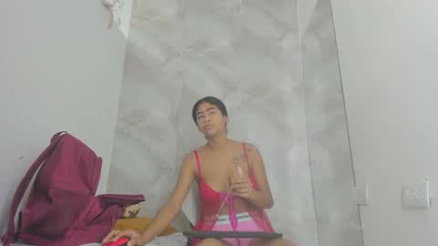 Snapshot of kataleyaalenan chatting on 30, 10, 2025 kataleyaalenan online show from 30, 10, 2025