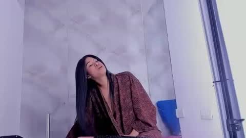 Snapshot of kataleyaalenan chatting on 11, 11, 2025 kataleyaalenan online show from 11, 11, 2025