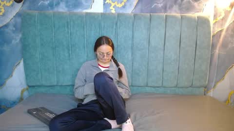 Katalina online show from 25, 4, 2026