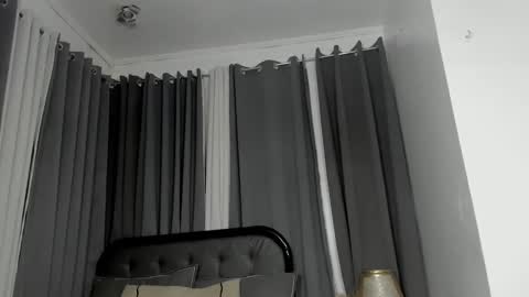 katalinahugecumxx online show from 16, 9, 2025