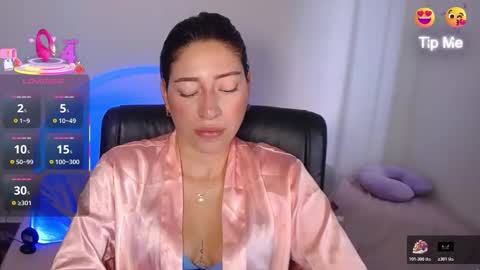 Snapshot of kate_arden chatting on 22, 12, 2025 Carla Palmer online show from 22, 12, 2025