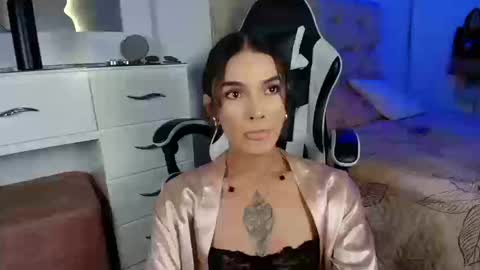 kate_bmoss_ online show from 25, 9, 2025