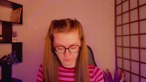 Kate online show from 25, 2, 2025