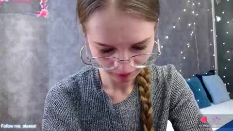 Snapshot of kate_jonson chatting on 15, 12, 2025 .Be kind and gentle with me and I will do my best for you. online show from 15, 12, 2025