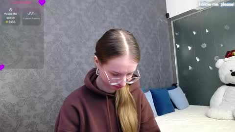 Snapshot of kate_jonson chatting on 7, 1, 2026 .Be kind and gentle with me and I will do my best for you. online show from 7, 1, 2026