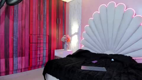 kate online show from 24, 4, 2026