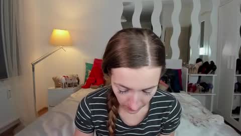 kate_redgar online show from 23, 2, 2025