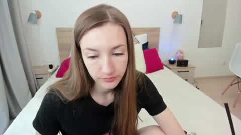 kate_redgar online show from 9, 6, 2026