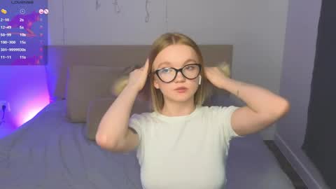 katebunnys online show from 23, 4, 2026