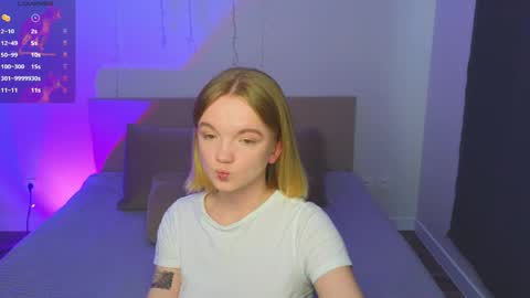 katebunnys online show from 27, 4, 2026
