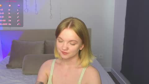 Snapshot of katebunnys chatting on 10, 5, 2026 katebunnys online show from 10, 5, 2026