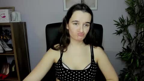 Kate  online show from 19, 1, 2025