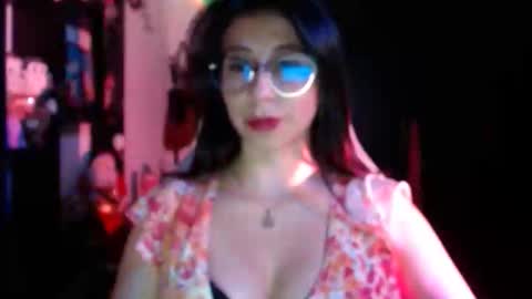 Snapshot of kateeen18 chatting on 14, 5, 2026 Kateeen18 online show from 14, 5, 2026