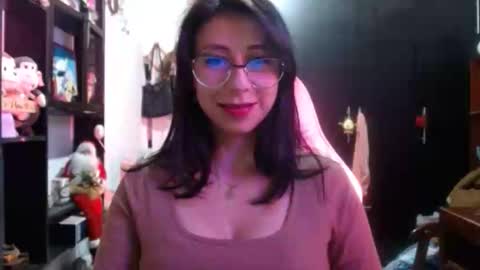 Snapshot of kateeen18 chatting on 15, 5, 2026 Kateeen18 online show from 15, 5, 2026