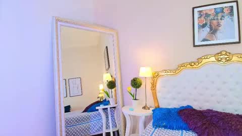 katee Martinez online show from 13, 10, 2025