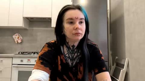 Milana online show from 11, 2, 2026