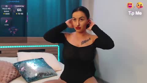 Snapshot of katey_riva35708 chatting on 12, 2, 2025 KateyRiva online show from 12, 2, 2025