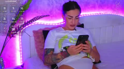 Snapshot of katey_riva35708 chatting on 23, 9, 2025 KateyRiva online show from 23, 9, 2025