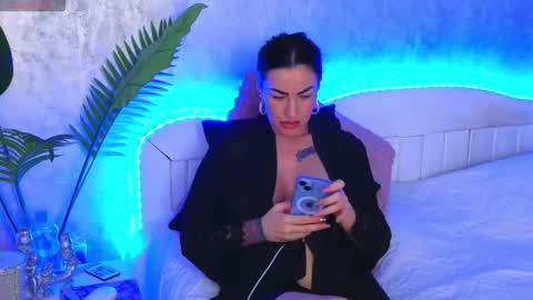 Snapshot of katey_riva35708 chatting on 19, 11, 2025 KateyRiva online show from 19, 11, 2025