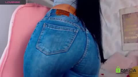 Snapshot of katha_18 chatting on 24, 11, 2025 katy online show from 24, 11, 2025