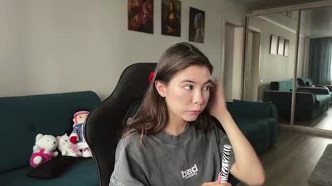 Elle online show from 30, 6, 2026