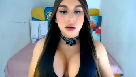 KATHERINE online show from 28, 1, 2025