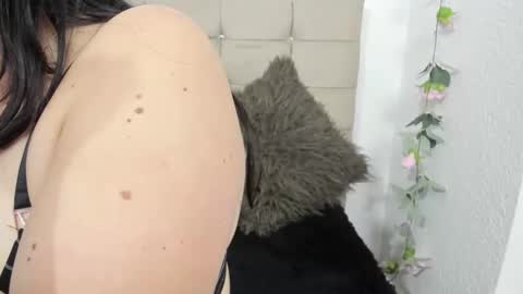 katherine_blair online show from 24, 4, 2026