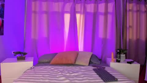 your kathe  online show from 23, 4, 2026