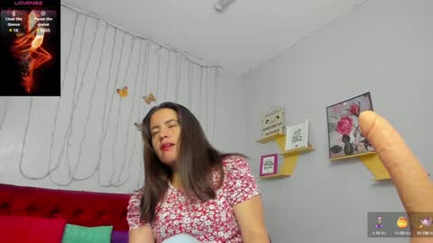 Paola online show from 6, 2, 2025